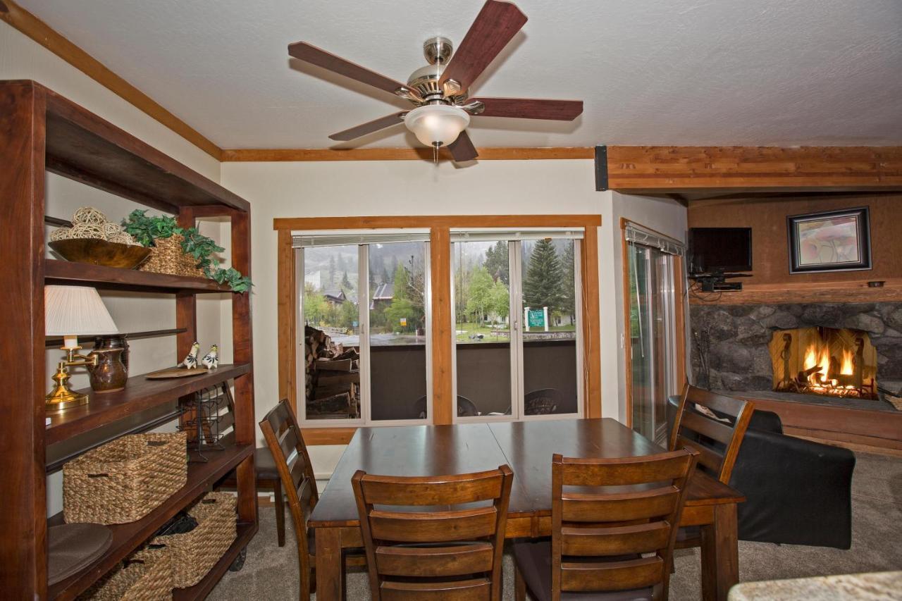 Palisades Tahoe Ski Condo - Remodeled 2 Bedroom Walking Distance To Lifts & Village Olympic Valley  Exteriér fotografie